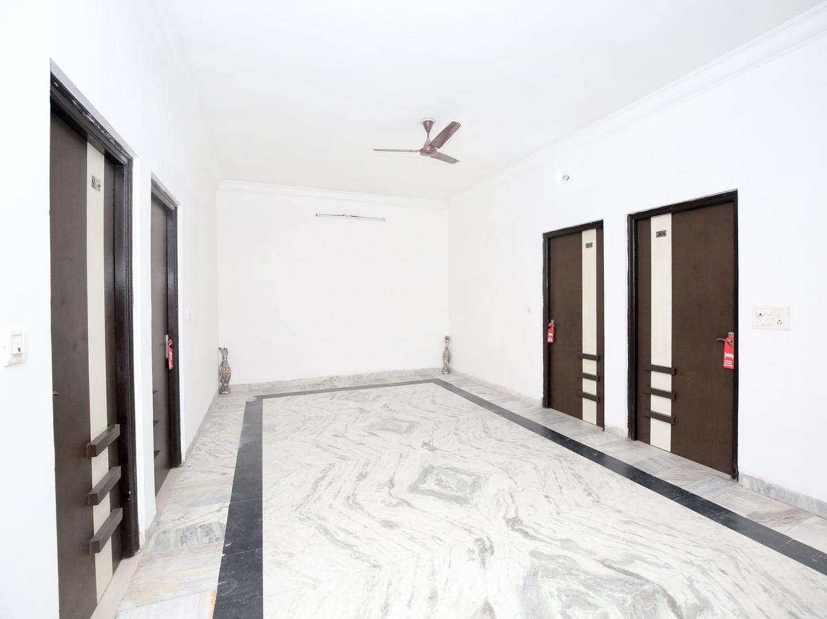 Oyo 12972 Hotel Krishna Castle Amritsar Eksteriør billede